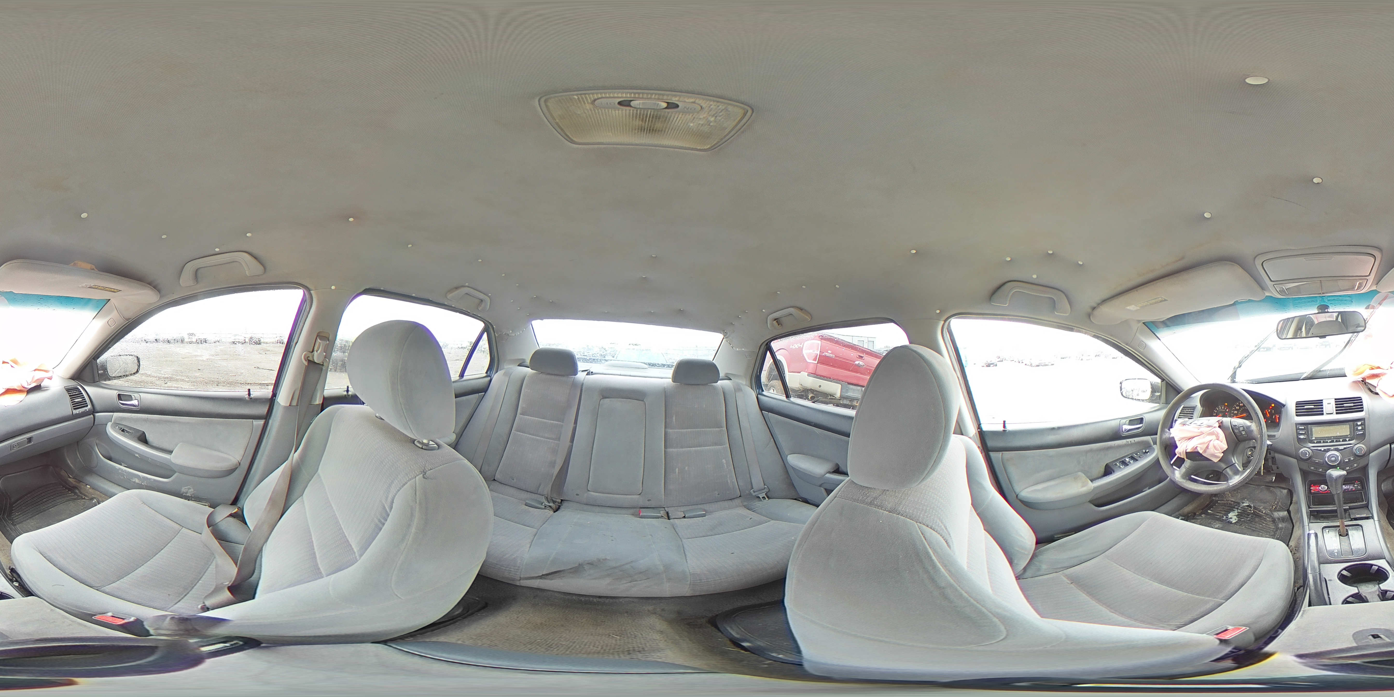 2005 Honda Accord - Image 13
