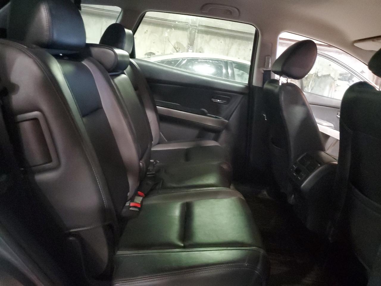 2011 Mazda CX-9 - Image 11