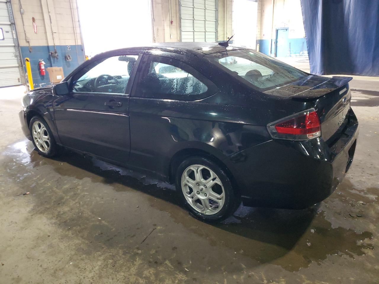 2010 Ford Focus - Image 2