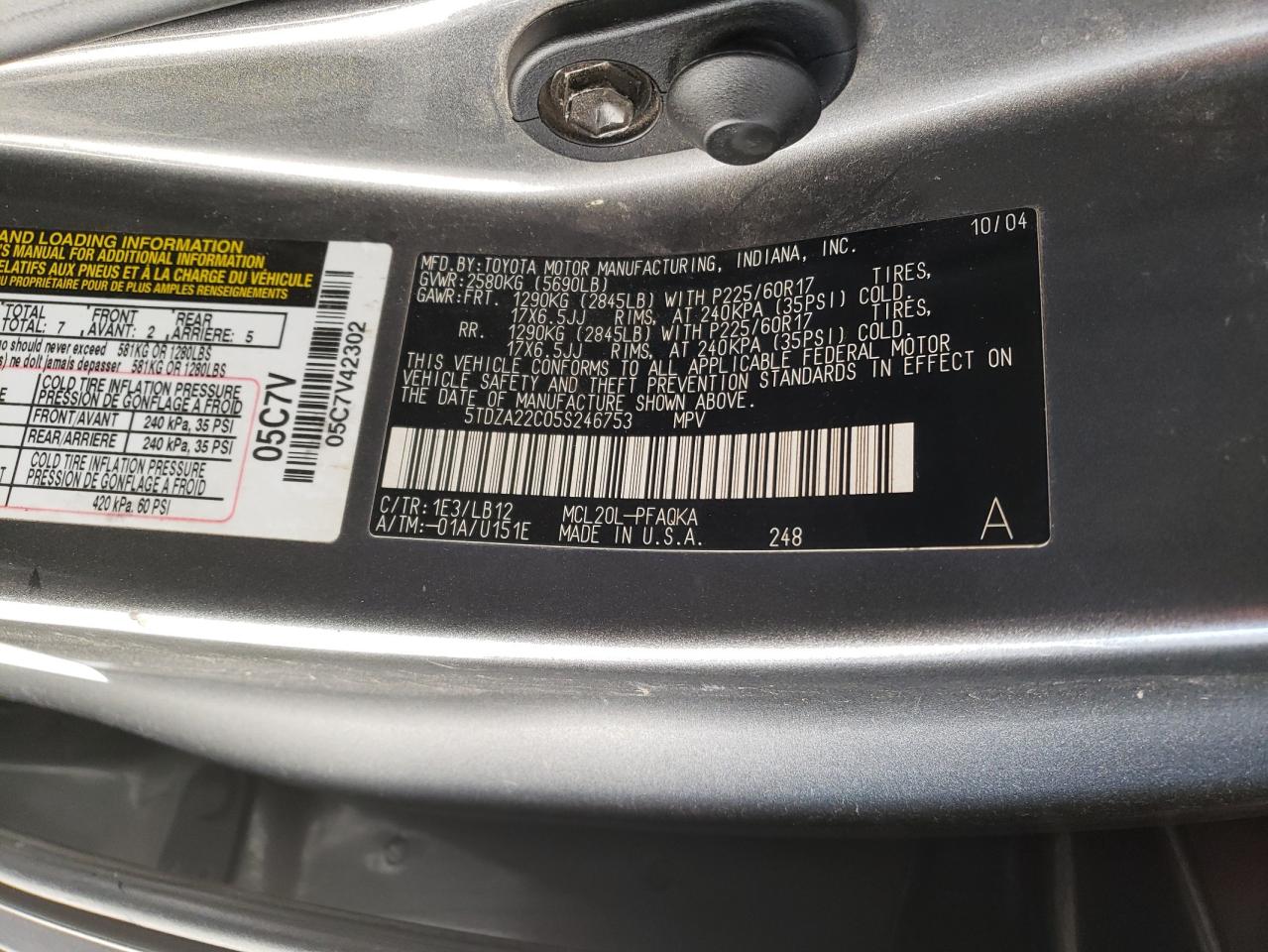 2005 Toyota Sienna - Image 13