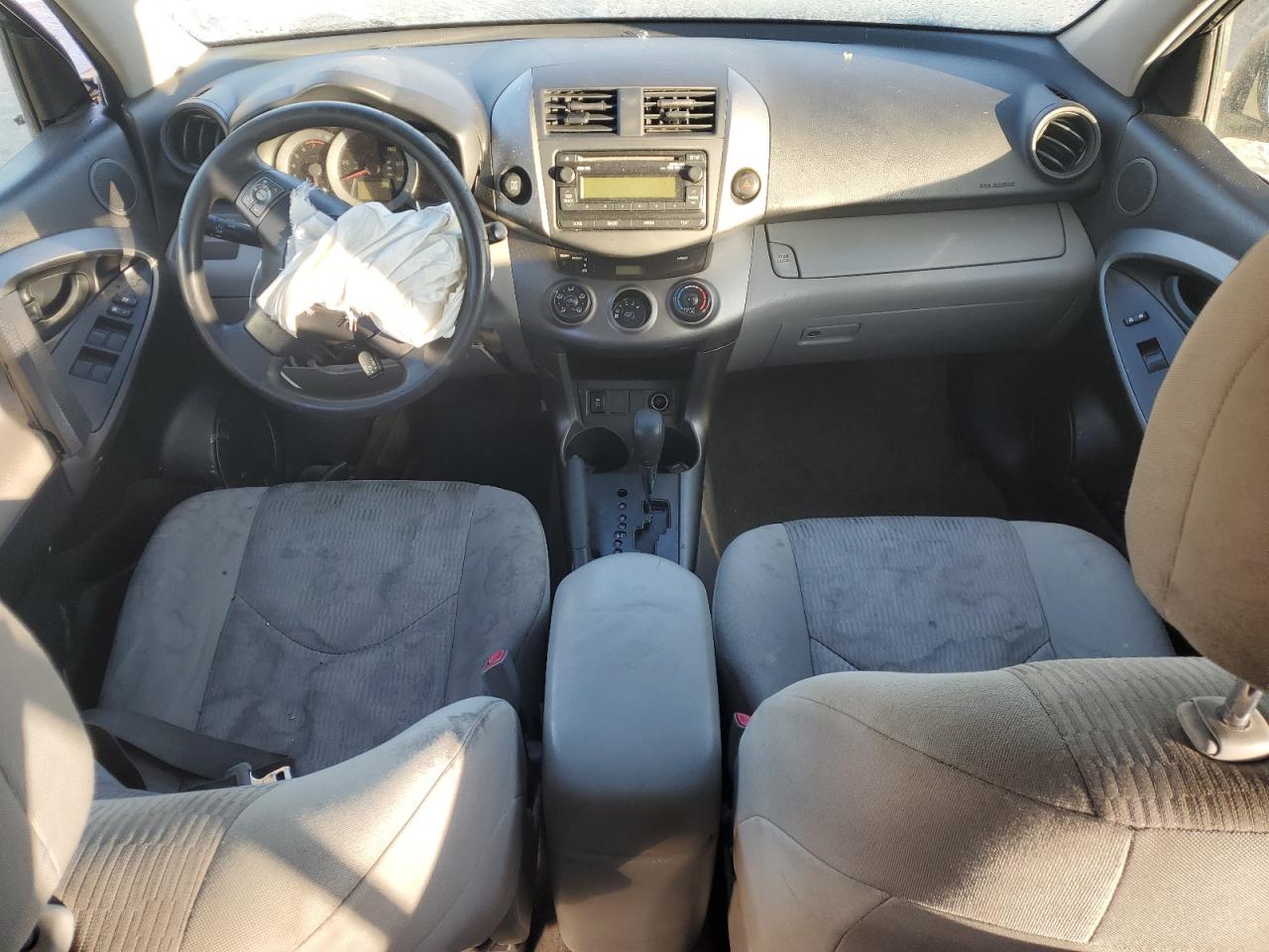 2012 Toyota RAV 4 - Image 8