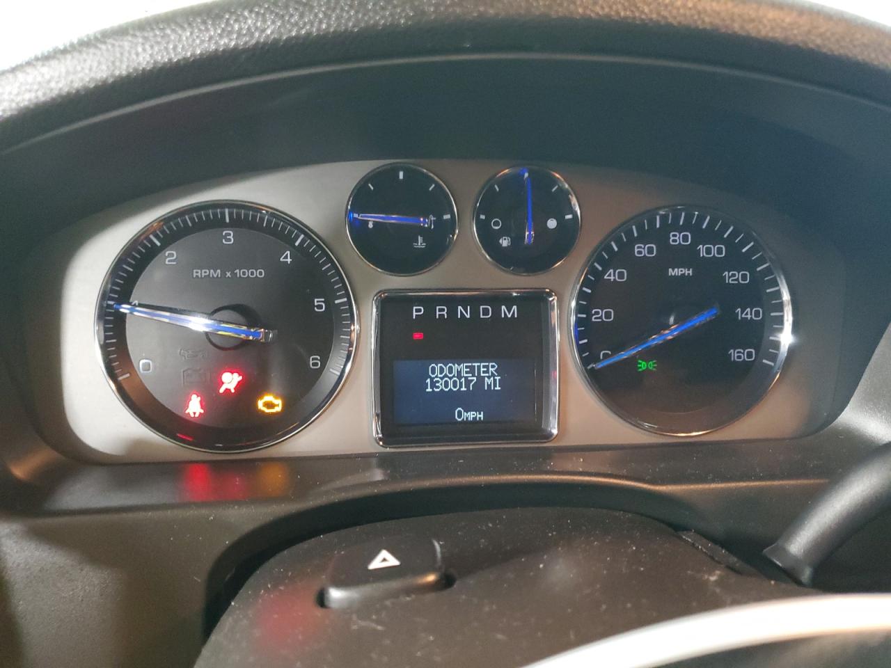 2008 Cadillac Escalade - Image 9