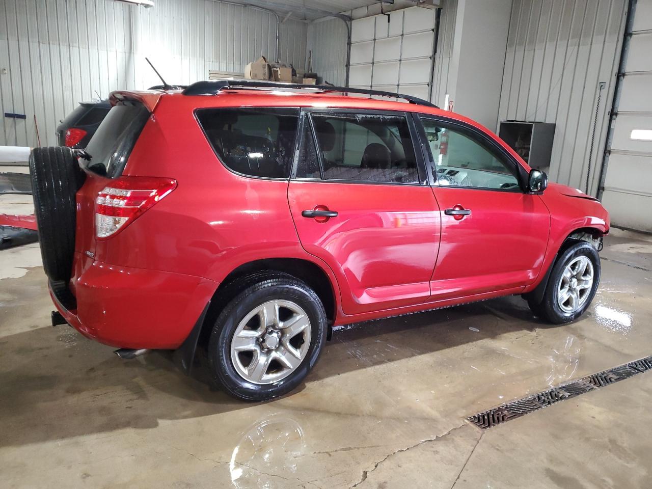 2010 Toyota RAV 4 - Image 3