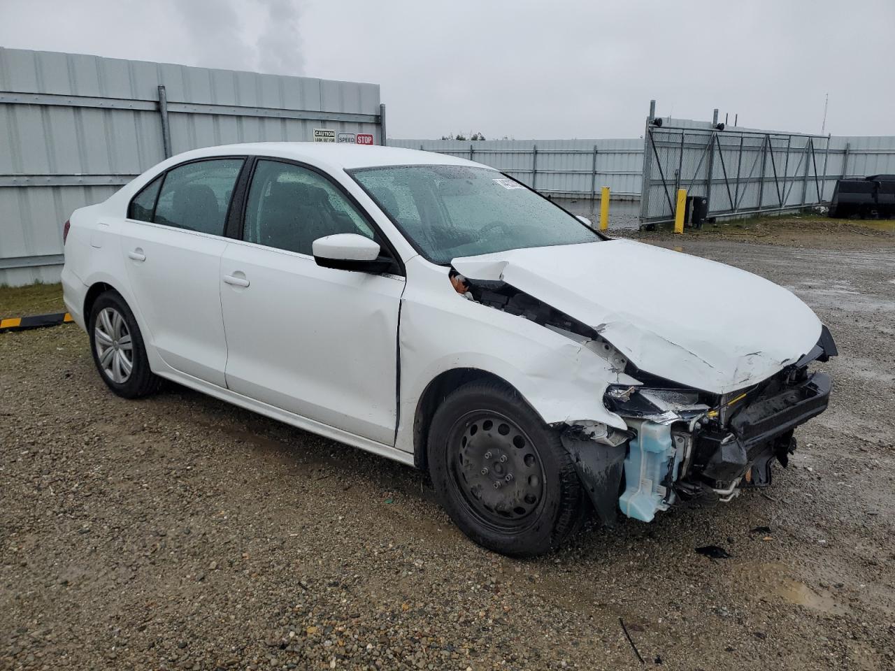 2017 Volkswagen Jetta - Image 4