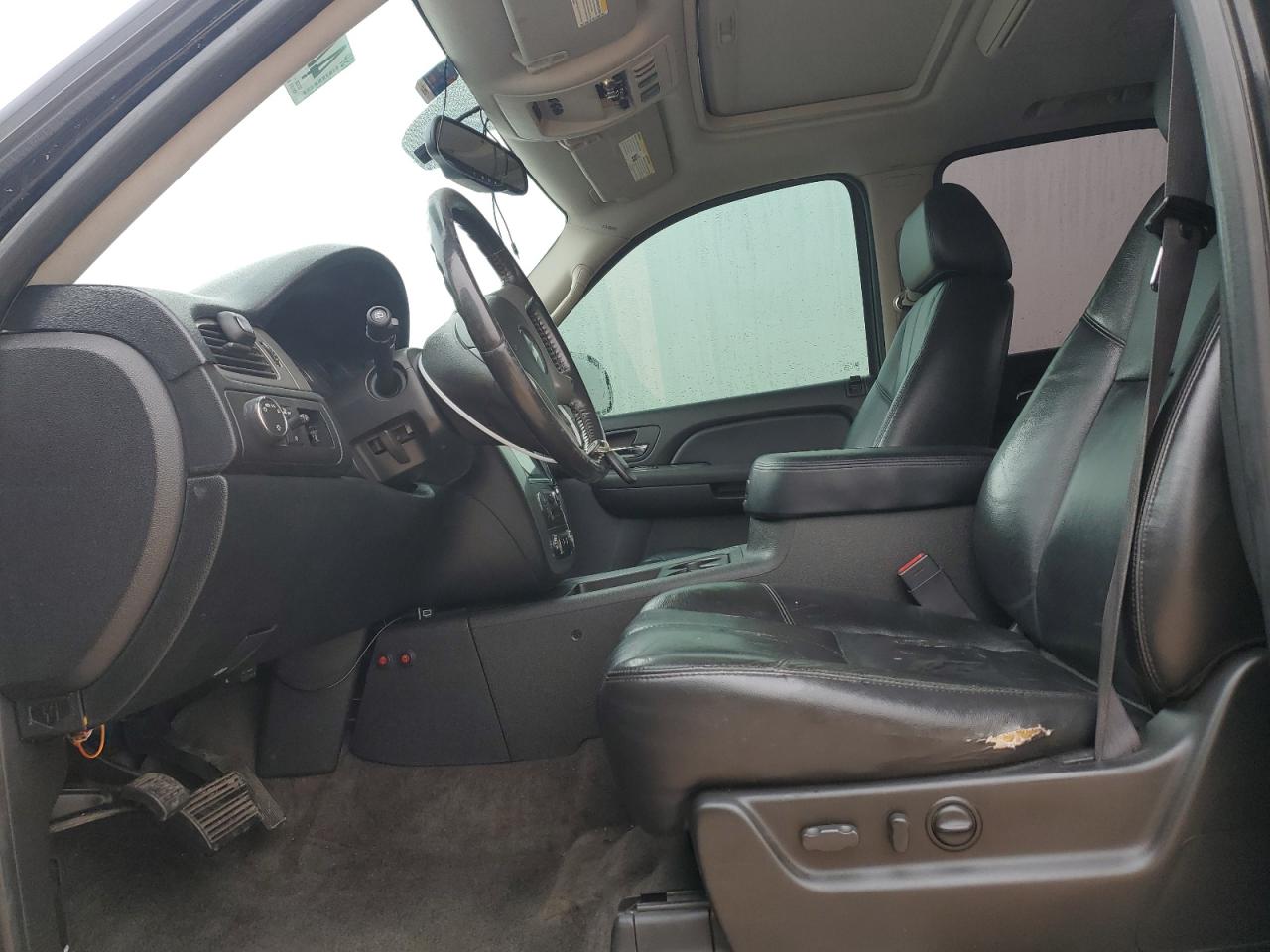 2009 Chevrolet Tahoe - Image 7