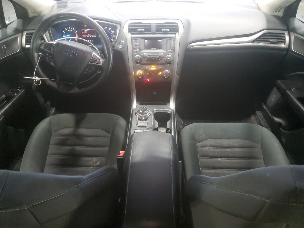 2017 Ford Fusion - Image 8