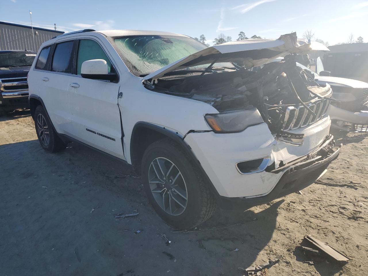 2020 Jeep Grand Cherokee - Image 4