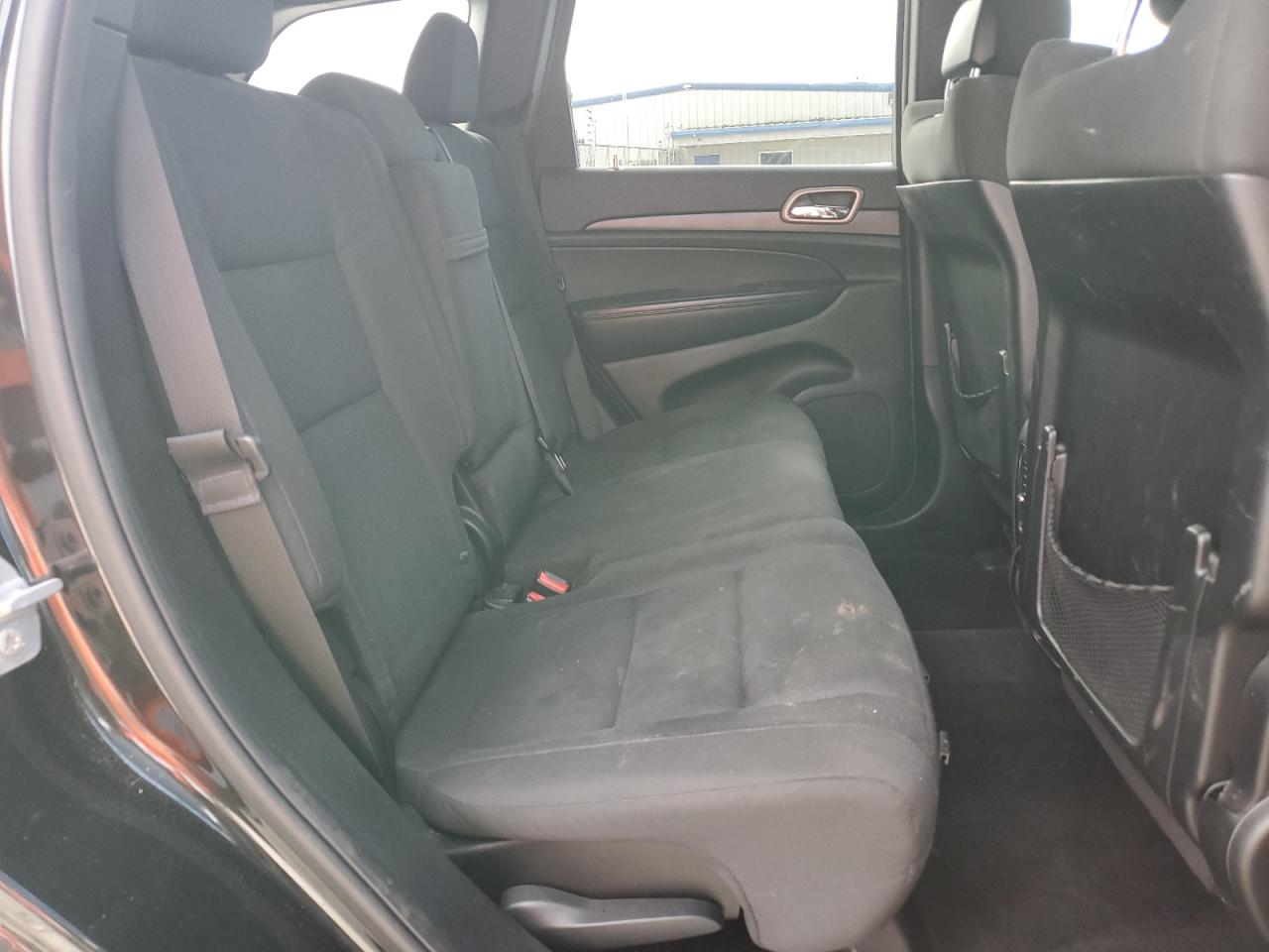 2015 Jeep Grand Cherokee - Image 11