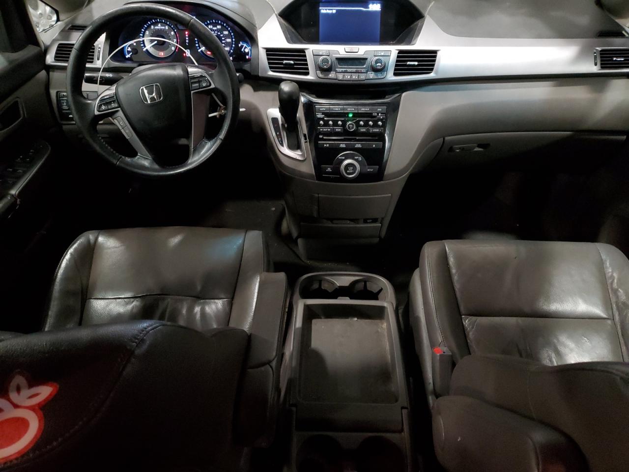 2011 Honda Odyssey - Image 8