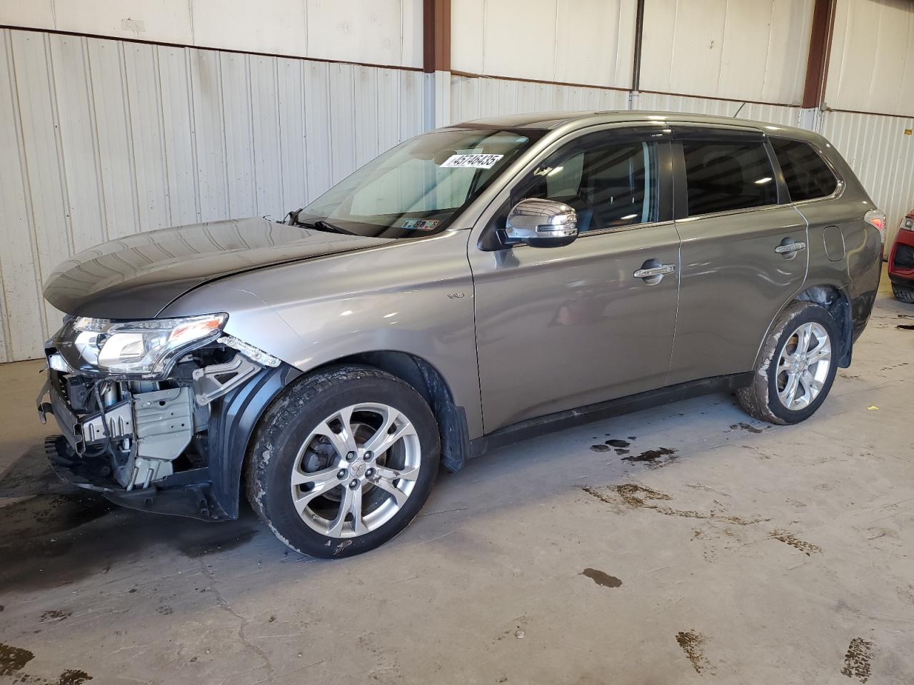 2014 Mitsubishi Outlander - Image 1