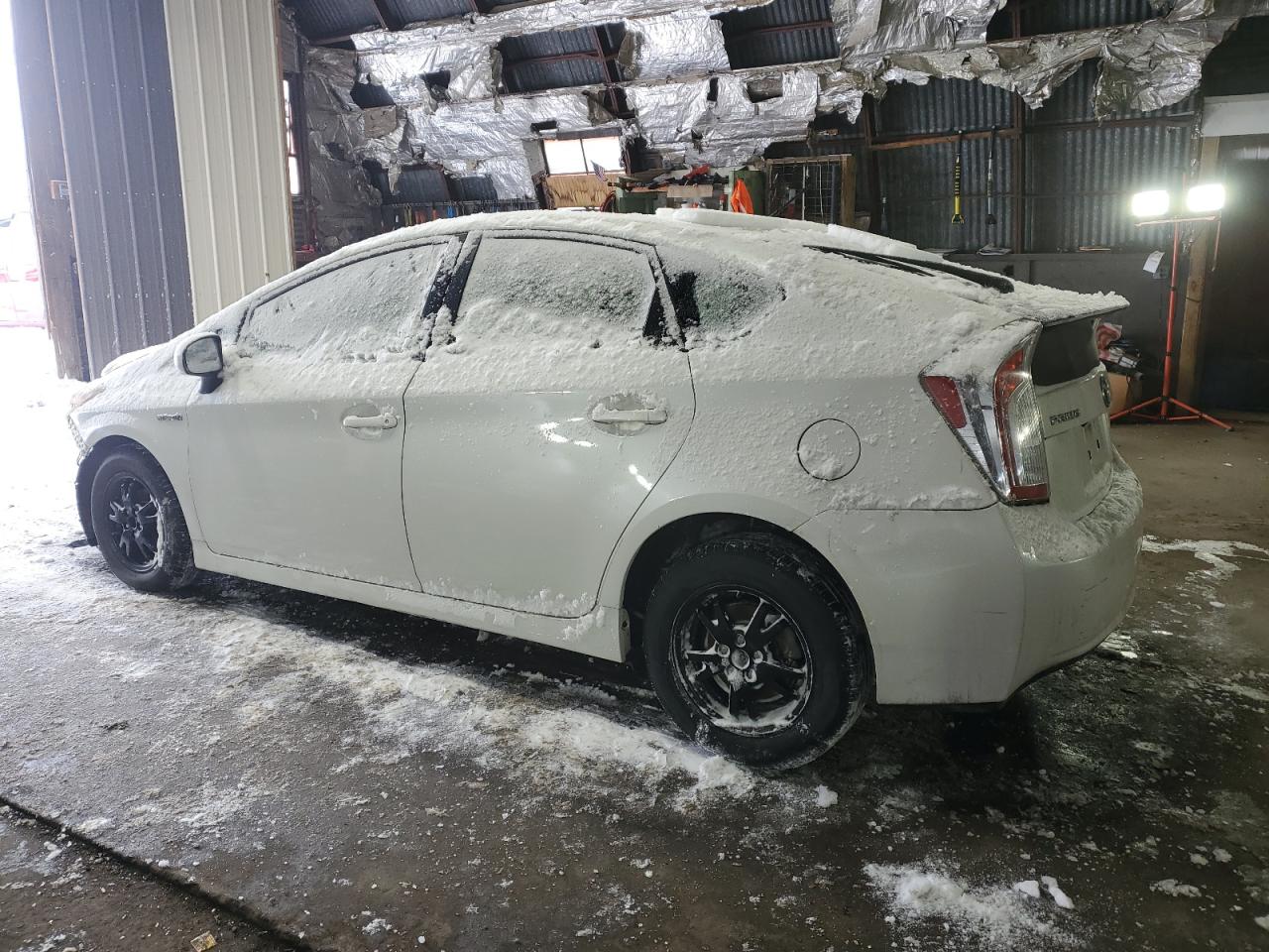 2014 Toyota Prius - Image 2