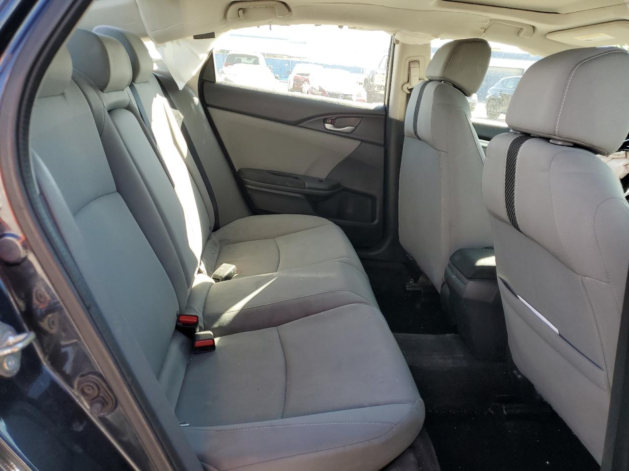 2018 Honda Civic - Image 10