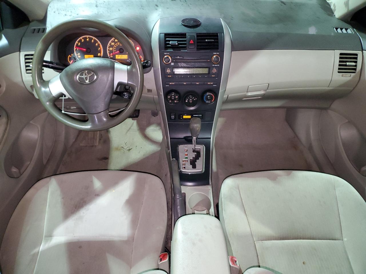 2010 Toyota Corolla - Image 8