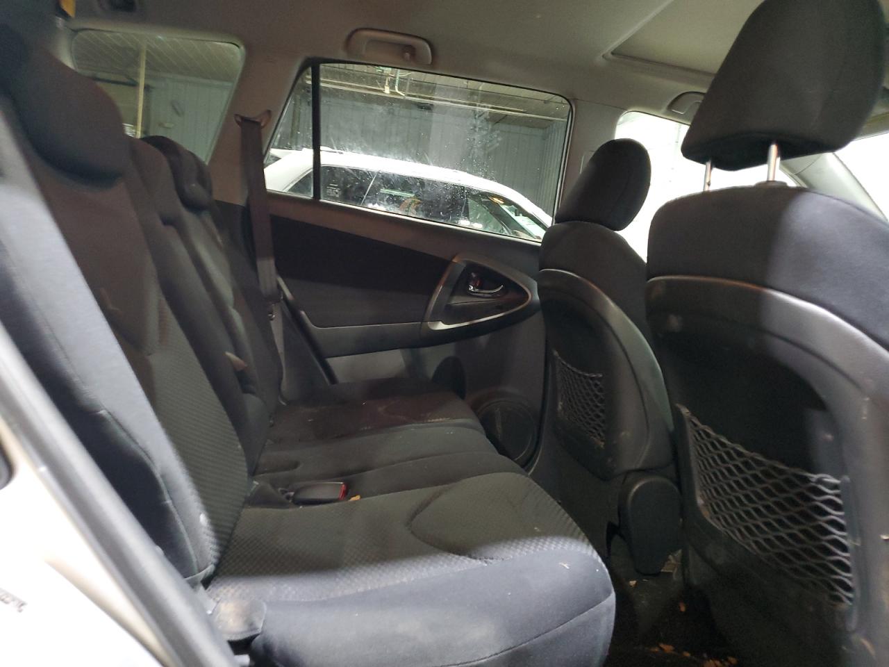 2009 Toyota RAV 4 - Image 11