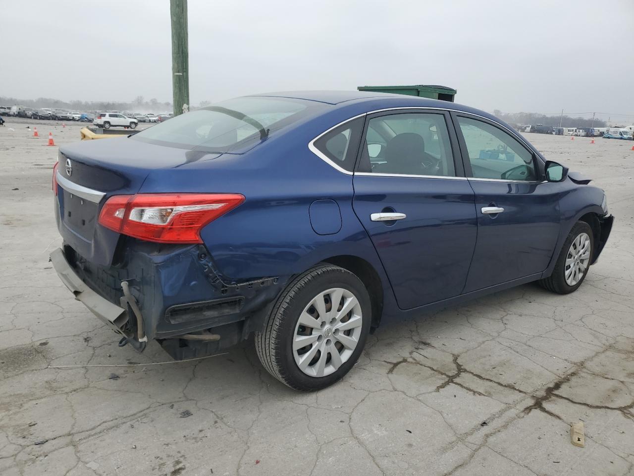 2018 Nissan Sentra - Image 3