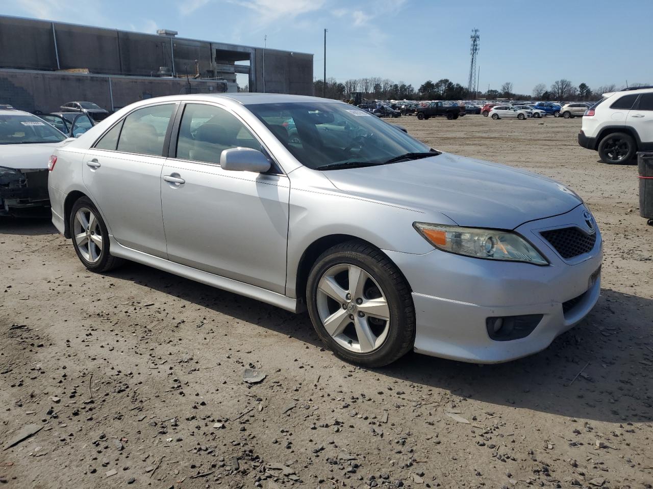 2010 Toyota Camry - Image 4