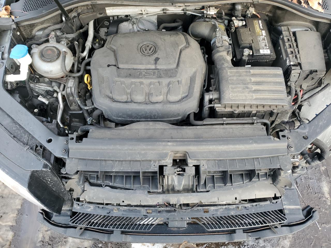 2018 Volkswagen Tiguan - Image 12