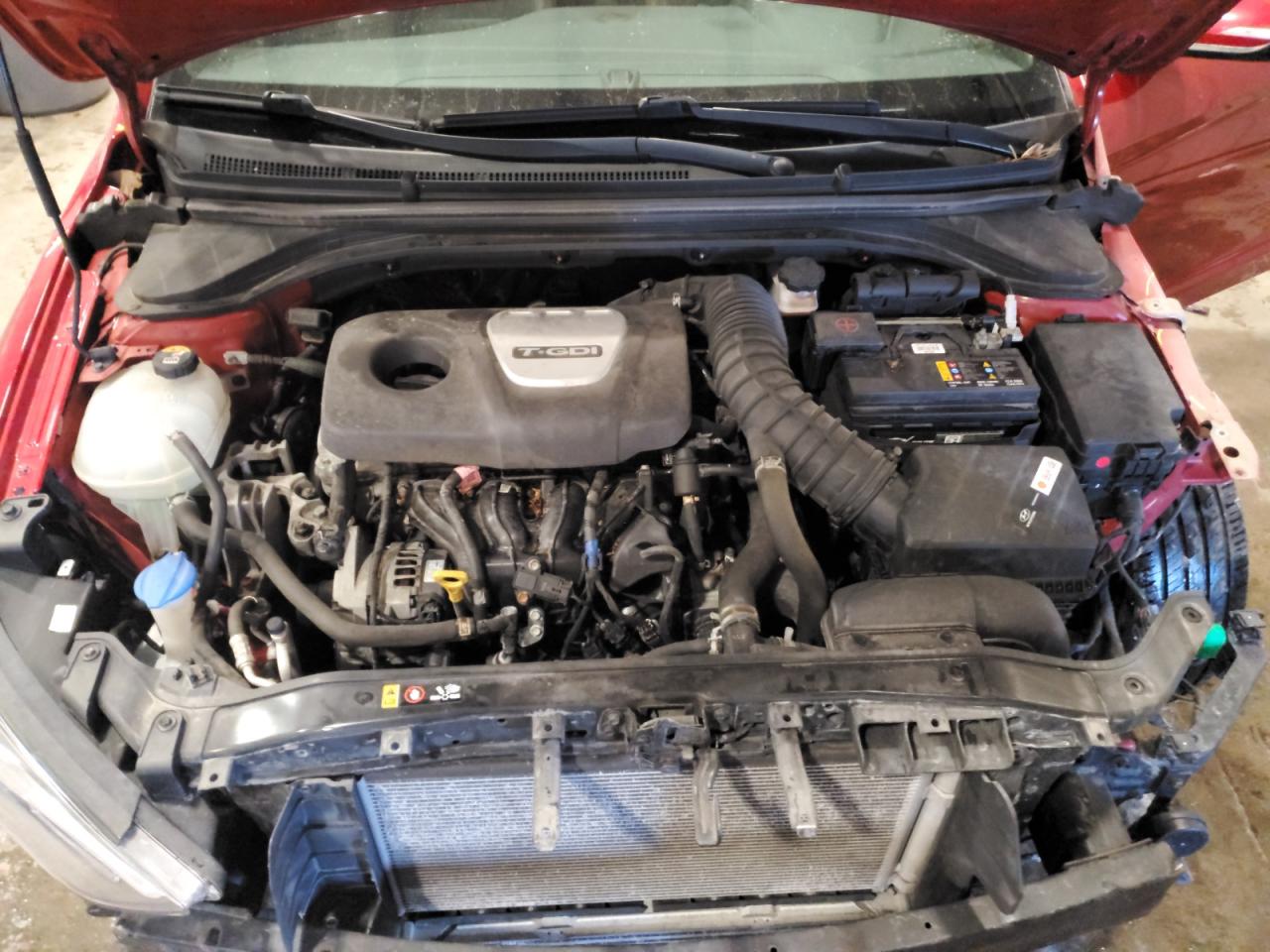 2017 Hyundai Elantra - Image 11