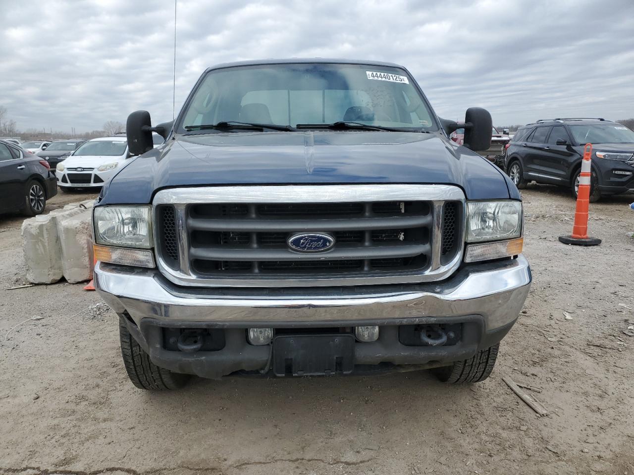 2004 Ford F250 - Image 5