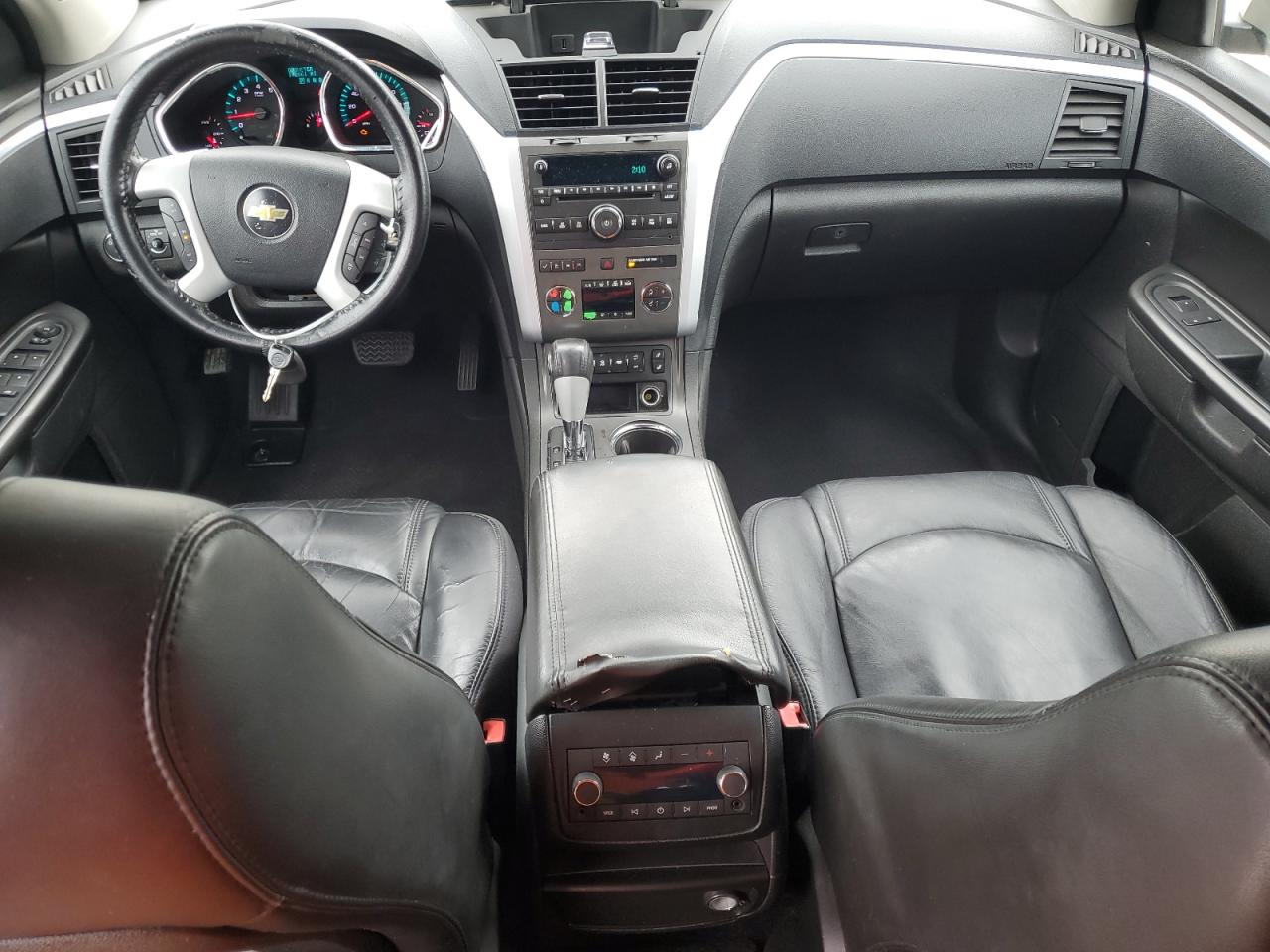 2011 Chevrolet Traverse - Image 8