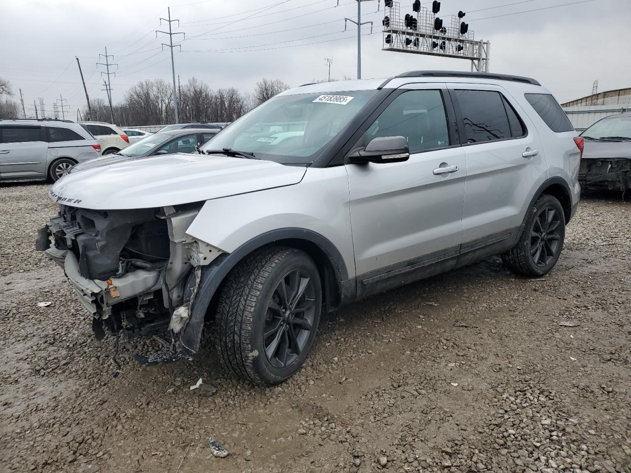 2017 Ford Explorer - Image 1