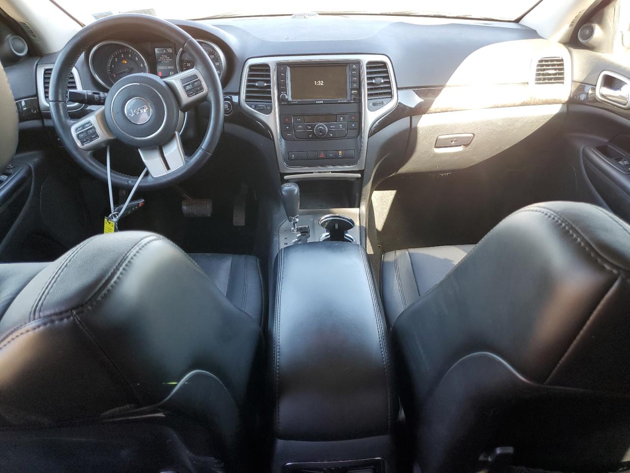 2012 Jeep Grand Cherokee - Image 8