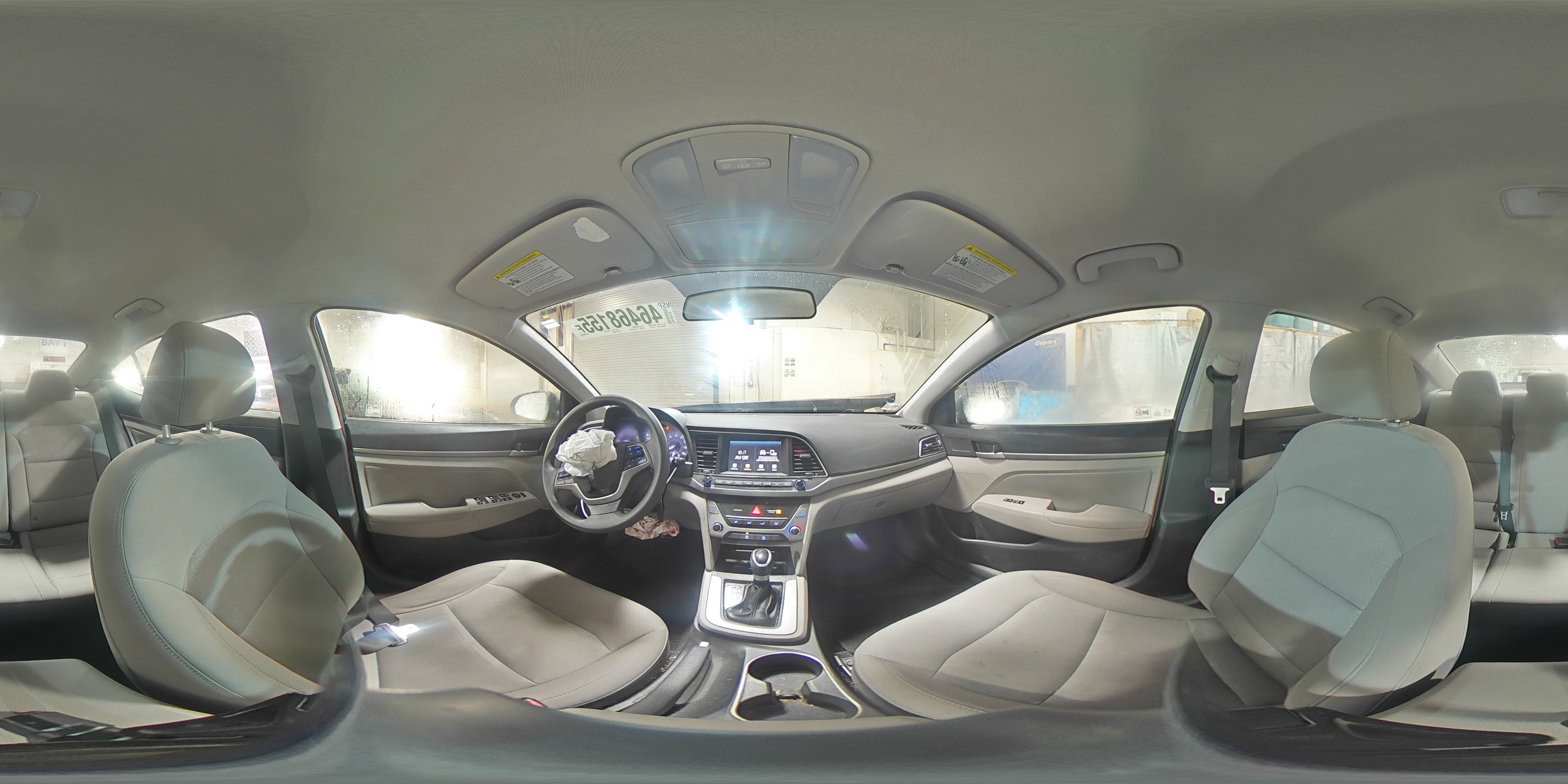 2018 Hyundai Elantra - Image 14