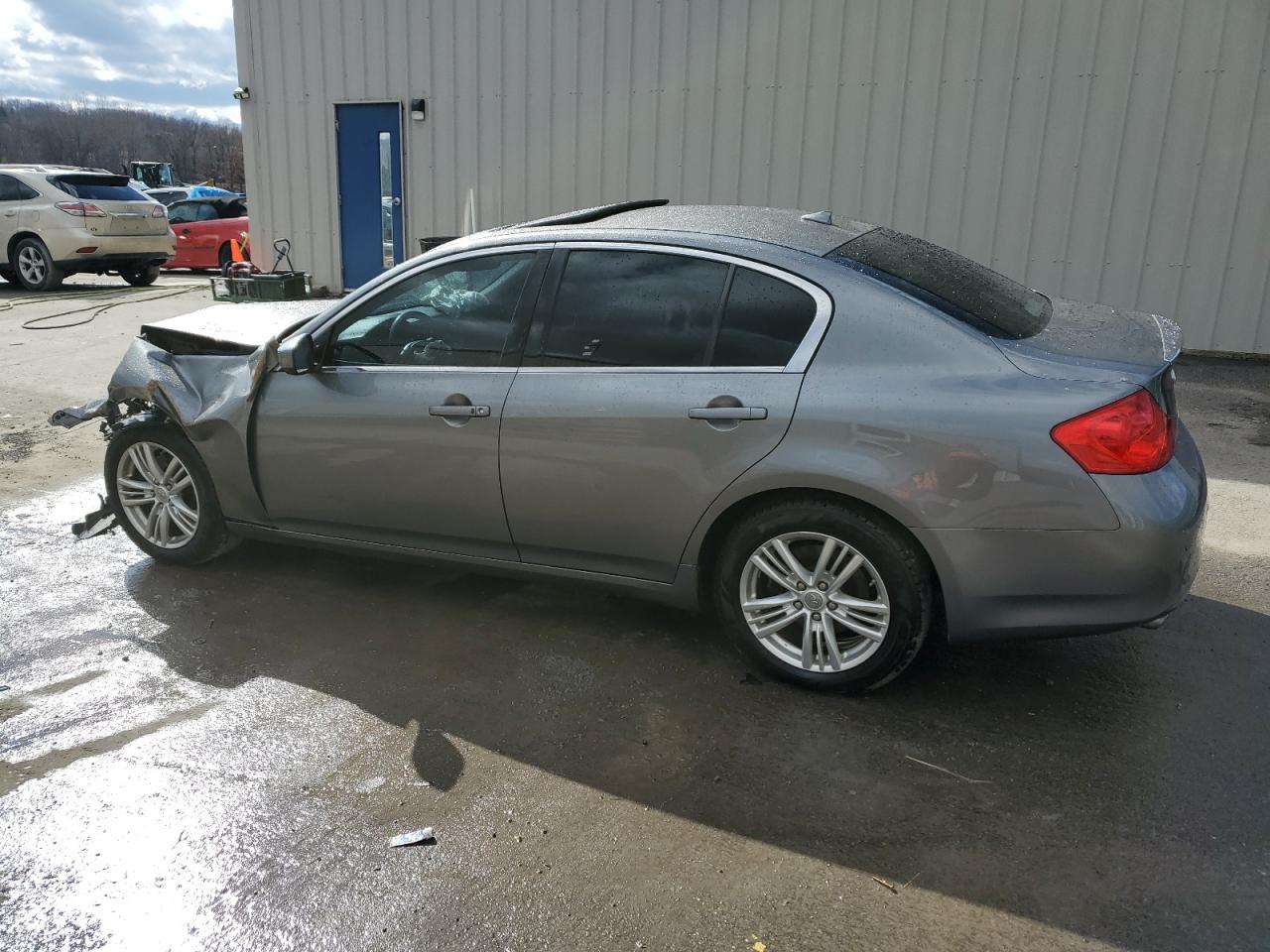 2012 Infiniti G - Image 2