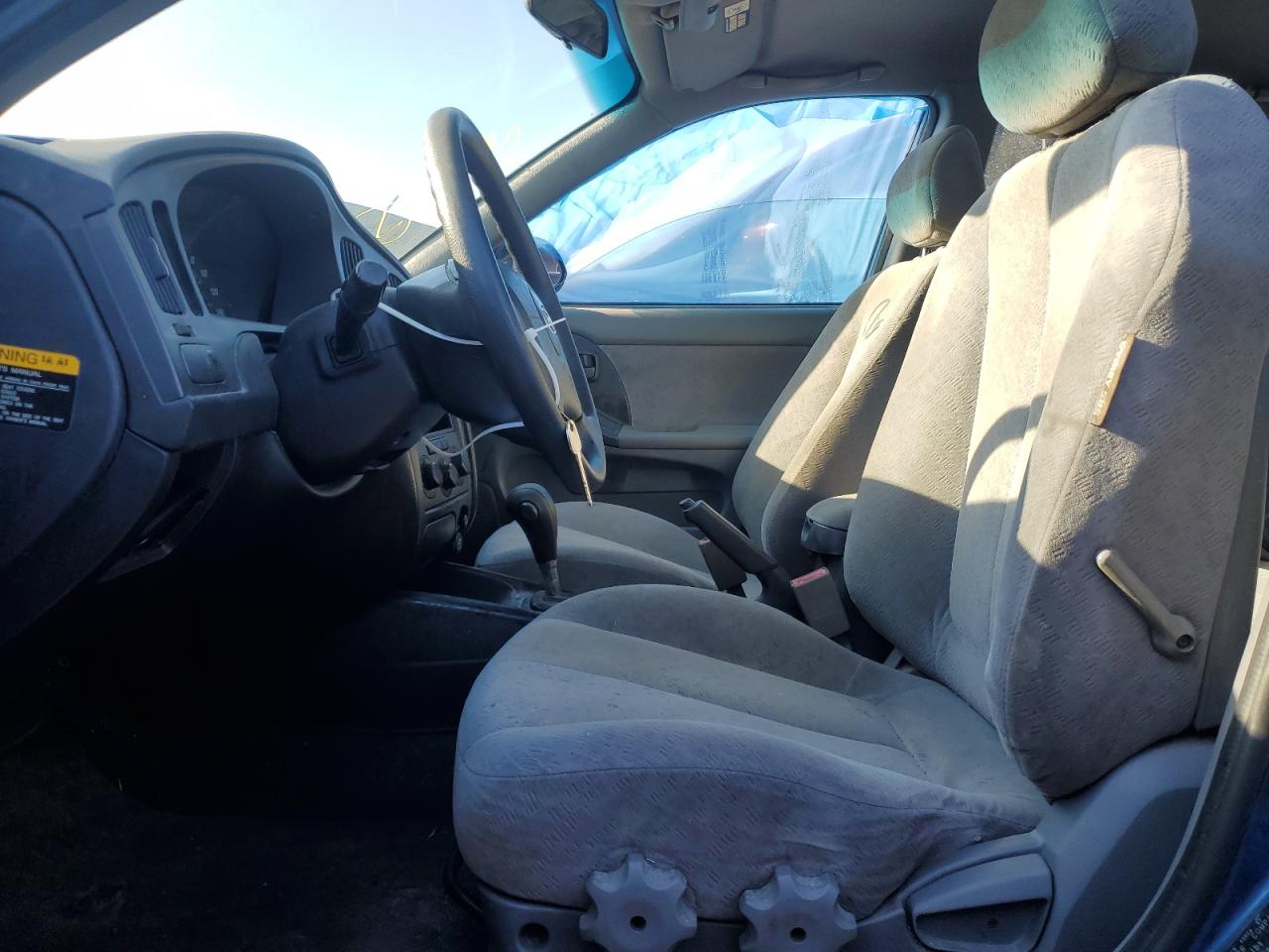2005 Hyundai Elantra - Image 7