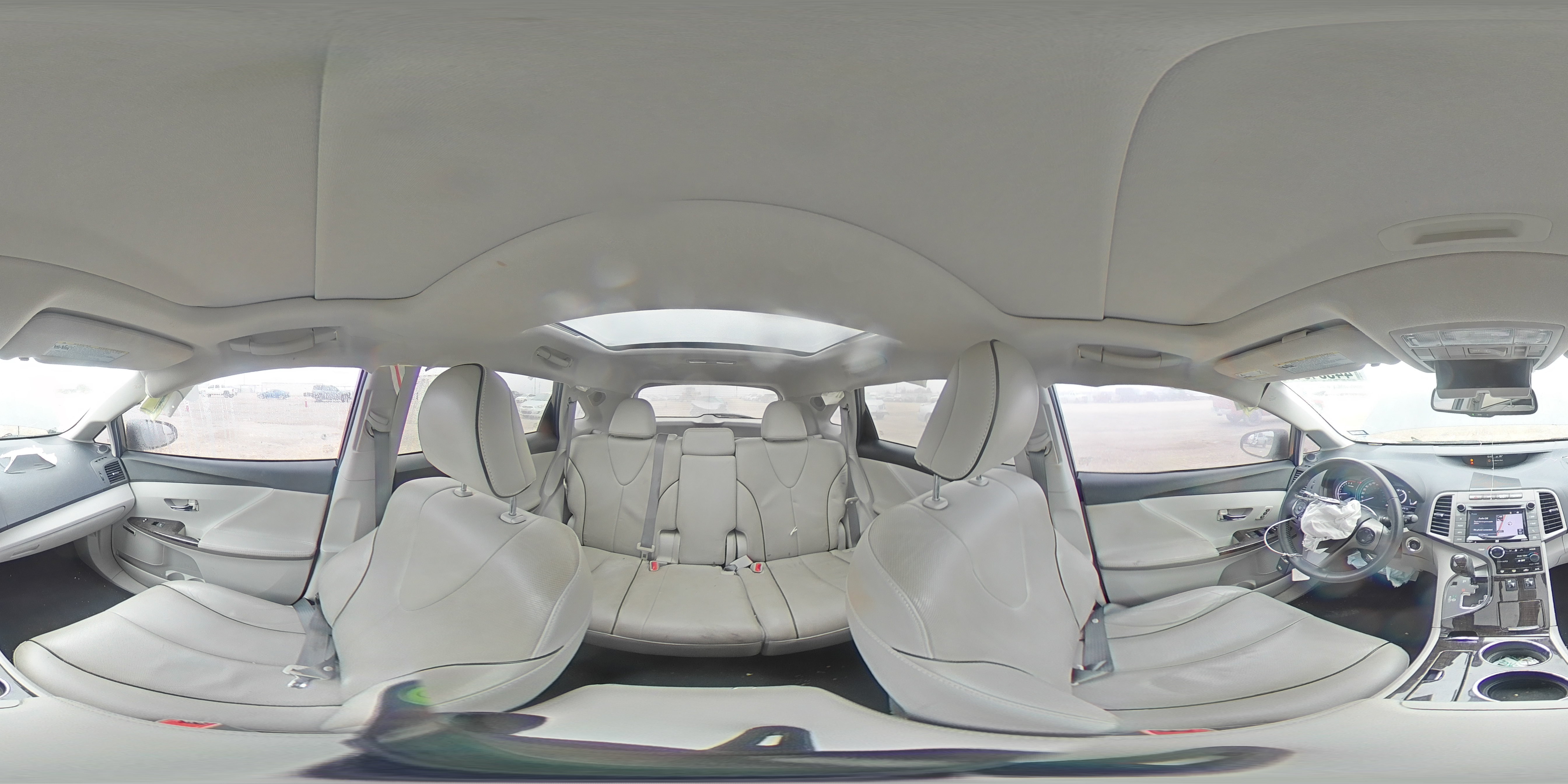 2015 Toyota Venza - Image 14