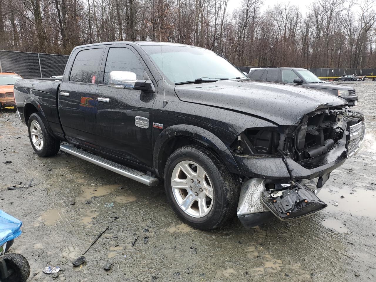 2015 RAM 1500 - Image 4