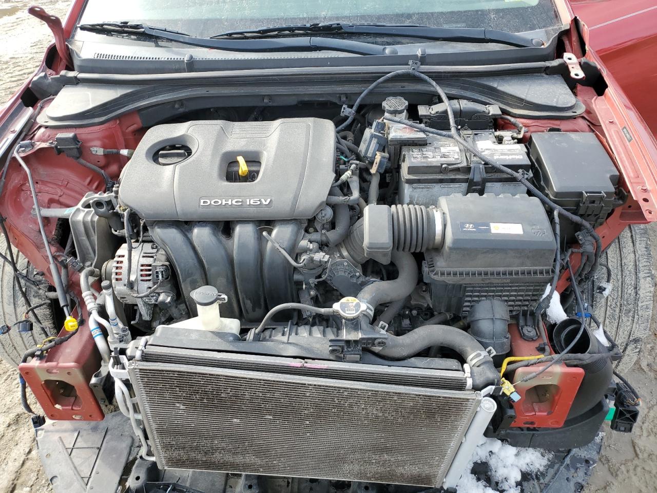 2017 Hyundai Elantra - Image 13