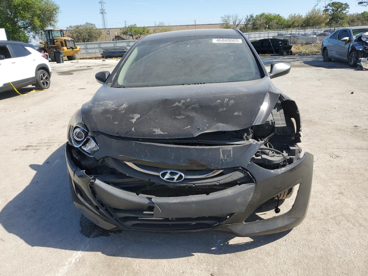 2013 Hyundai Elantra - Image 5