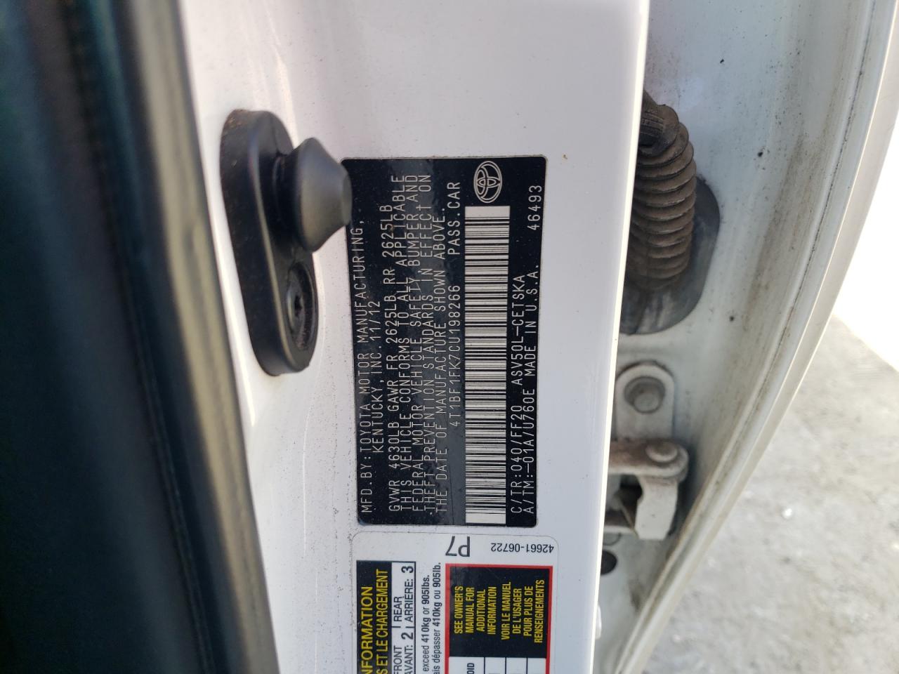 2012 Toyota Camry - Image 12