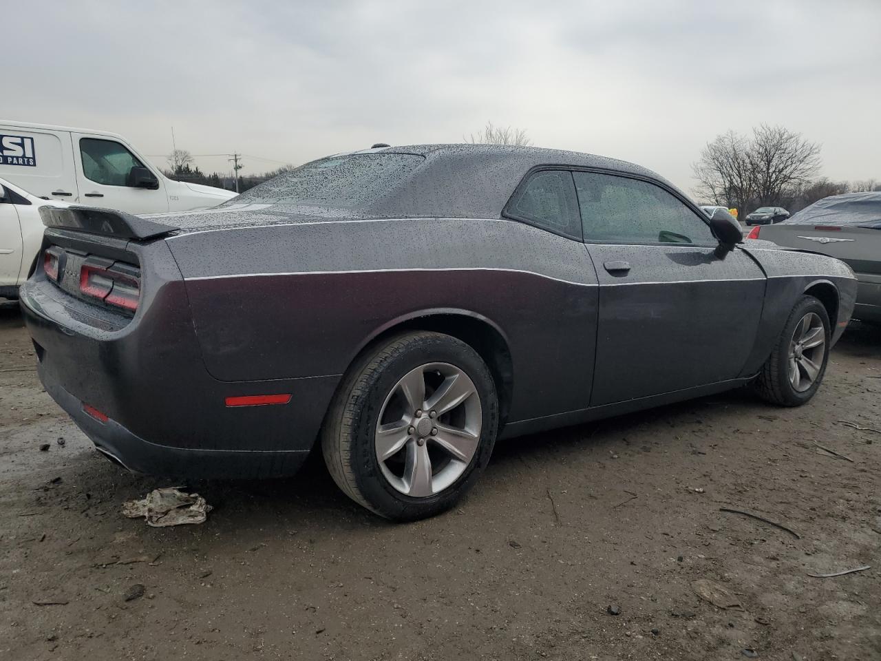 2019 Dodge Challenger - Image 3