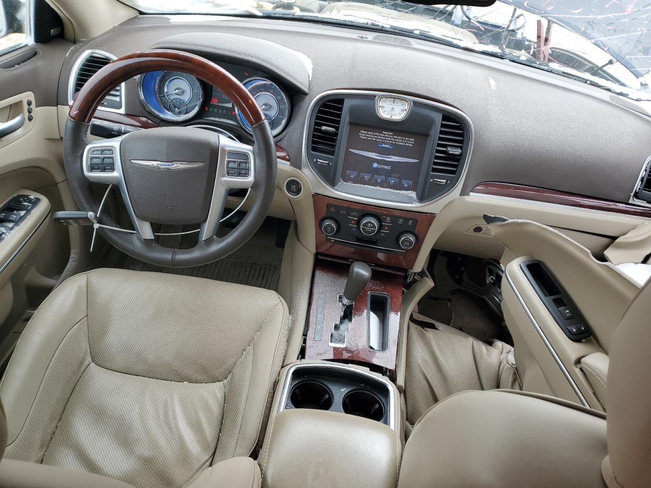 2011 Chrysler 300 - Image 8