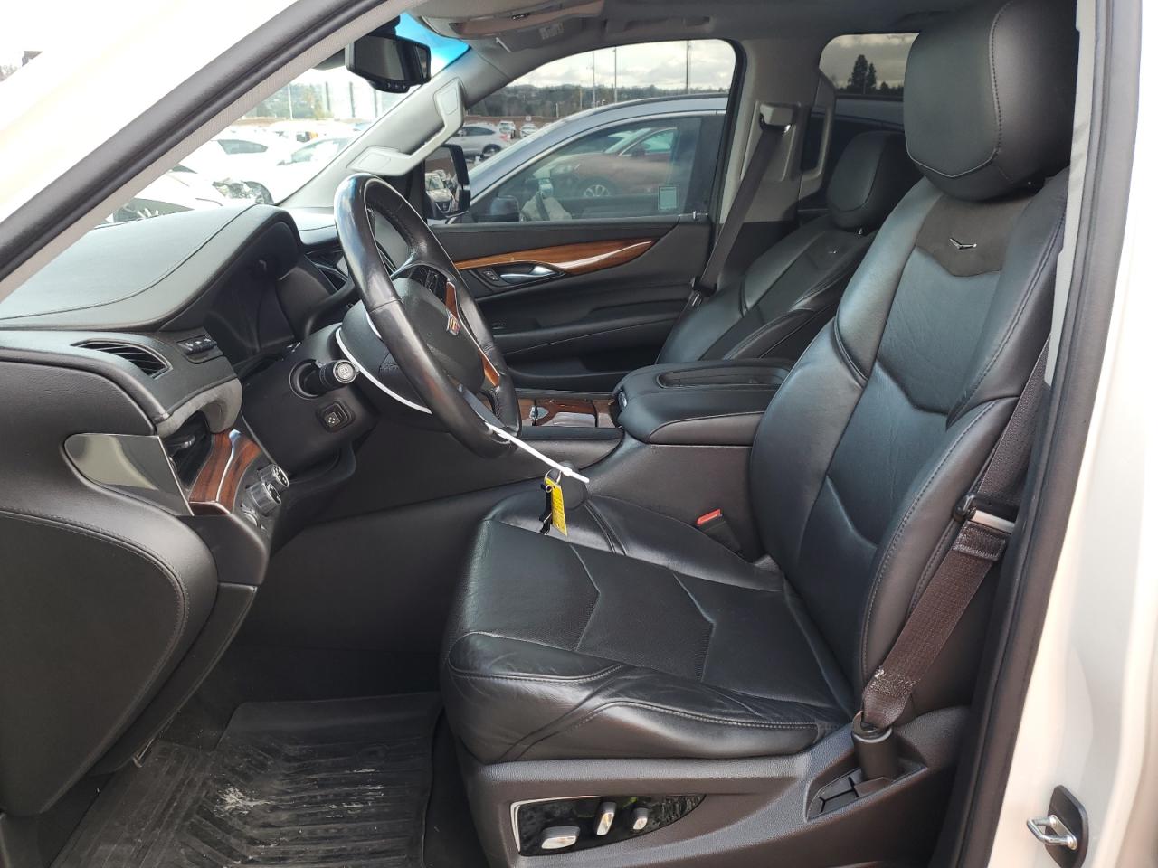 2015 Cadillac Escalade - Image 7