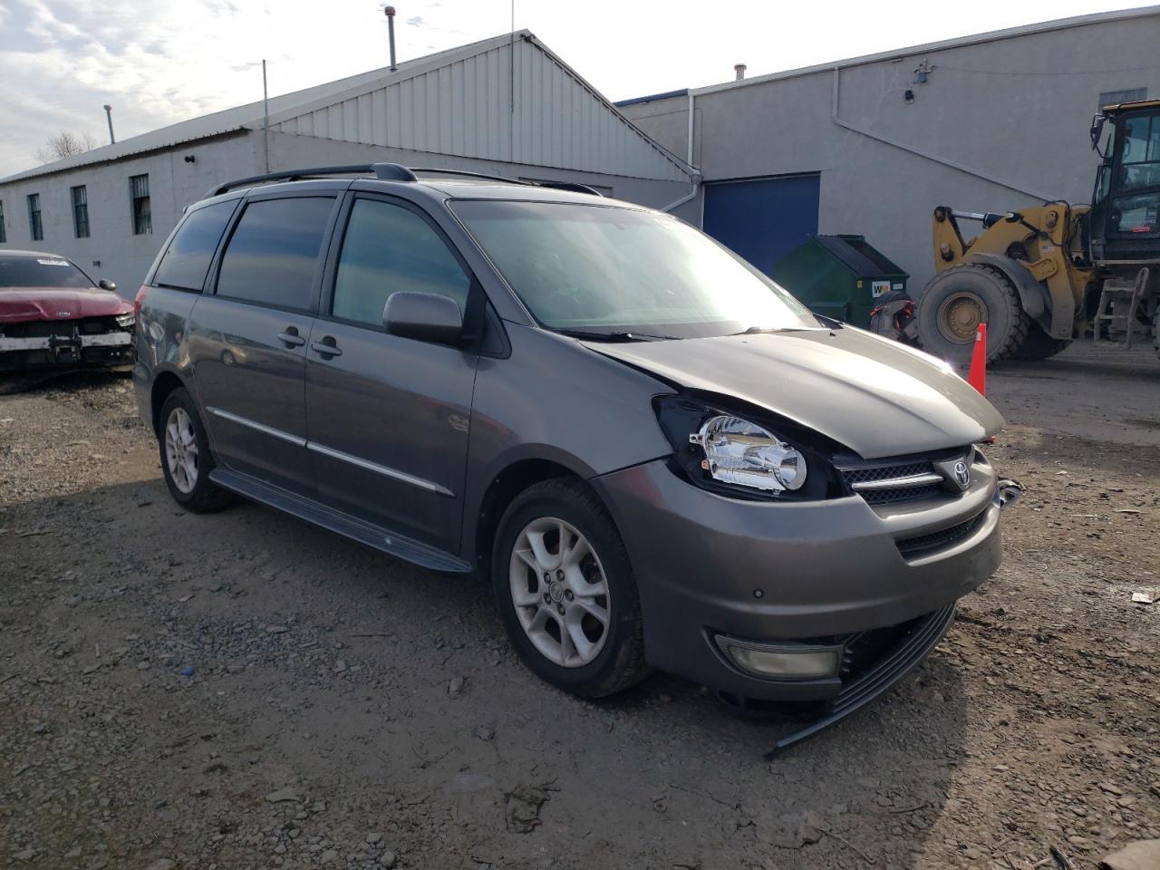 2004 Toyota Sienna - Image 4