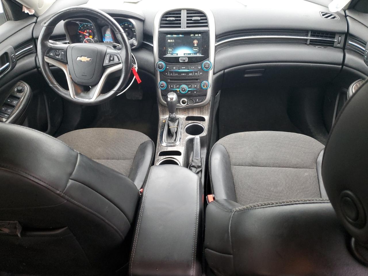 2015 Chevrolet Malibu - Image 8