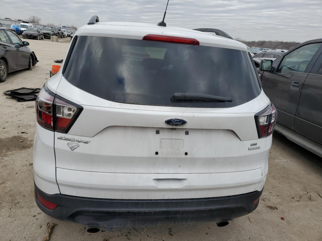 2017 Ford Escape Se VIN: 1FMCU0GD0HUD85182 Lot: 44363545