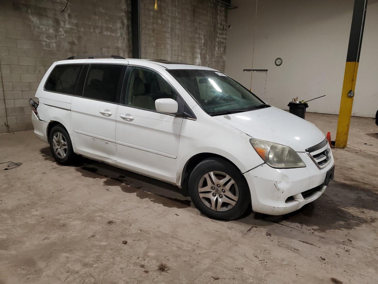 2006 Honda Odyssey - Image 4