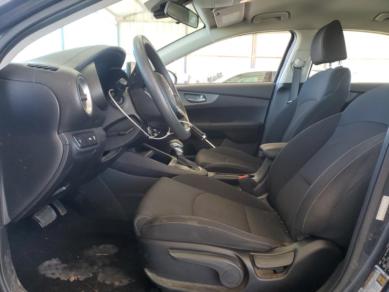 2020 Kia Forte - Image 7