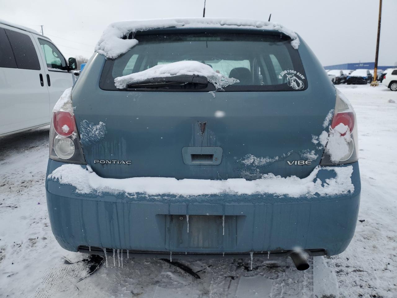 2009 Pontiac Vibe - Image 6