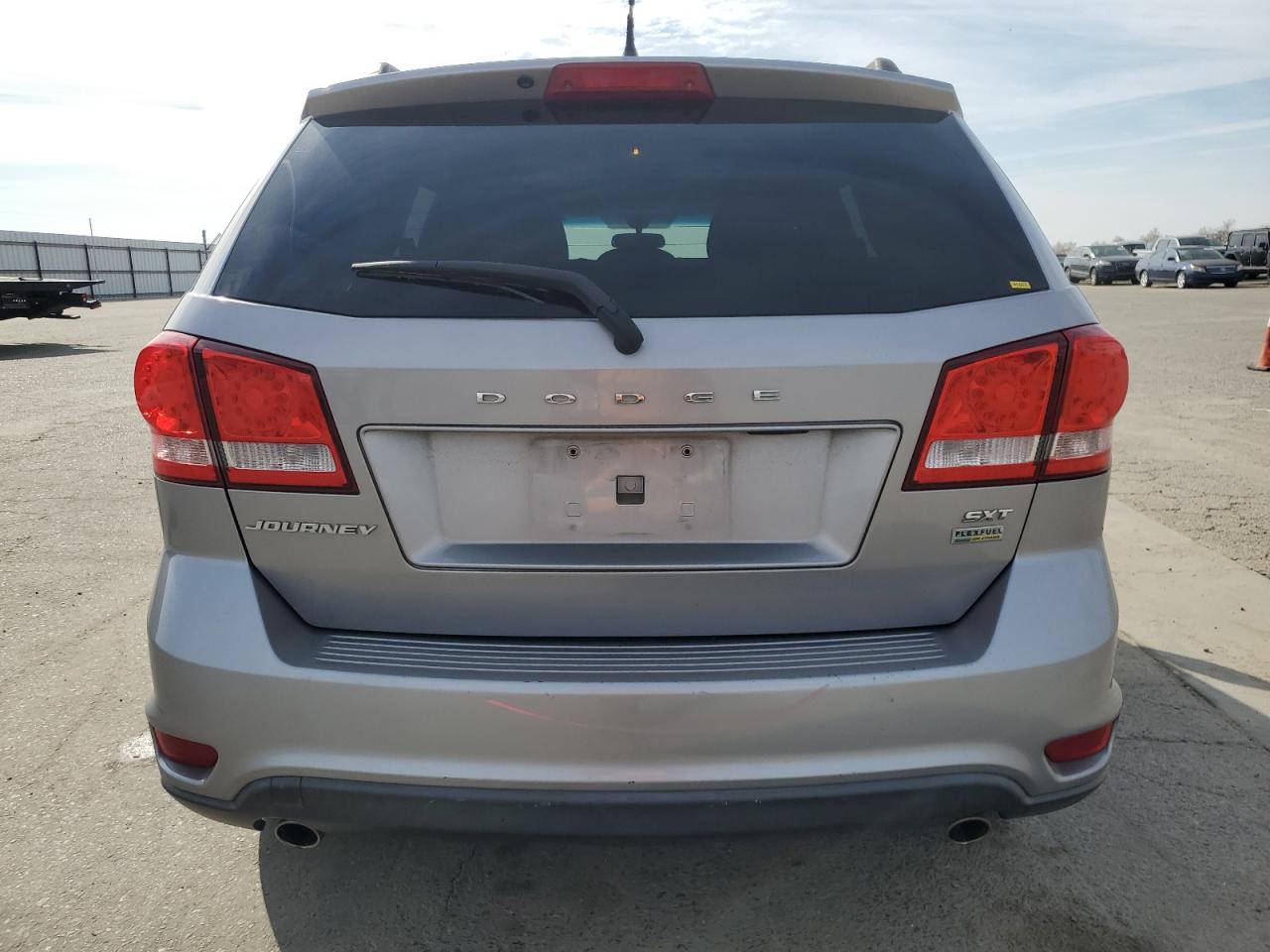 2015 Dodge Journey - Image 6