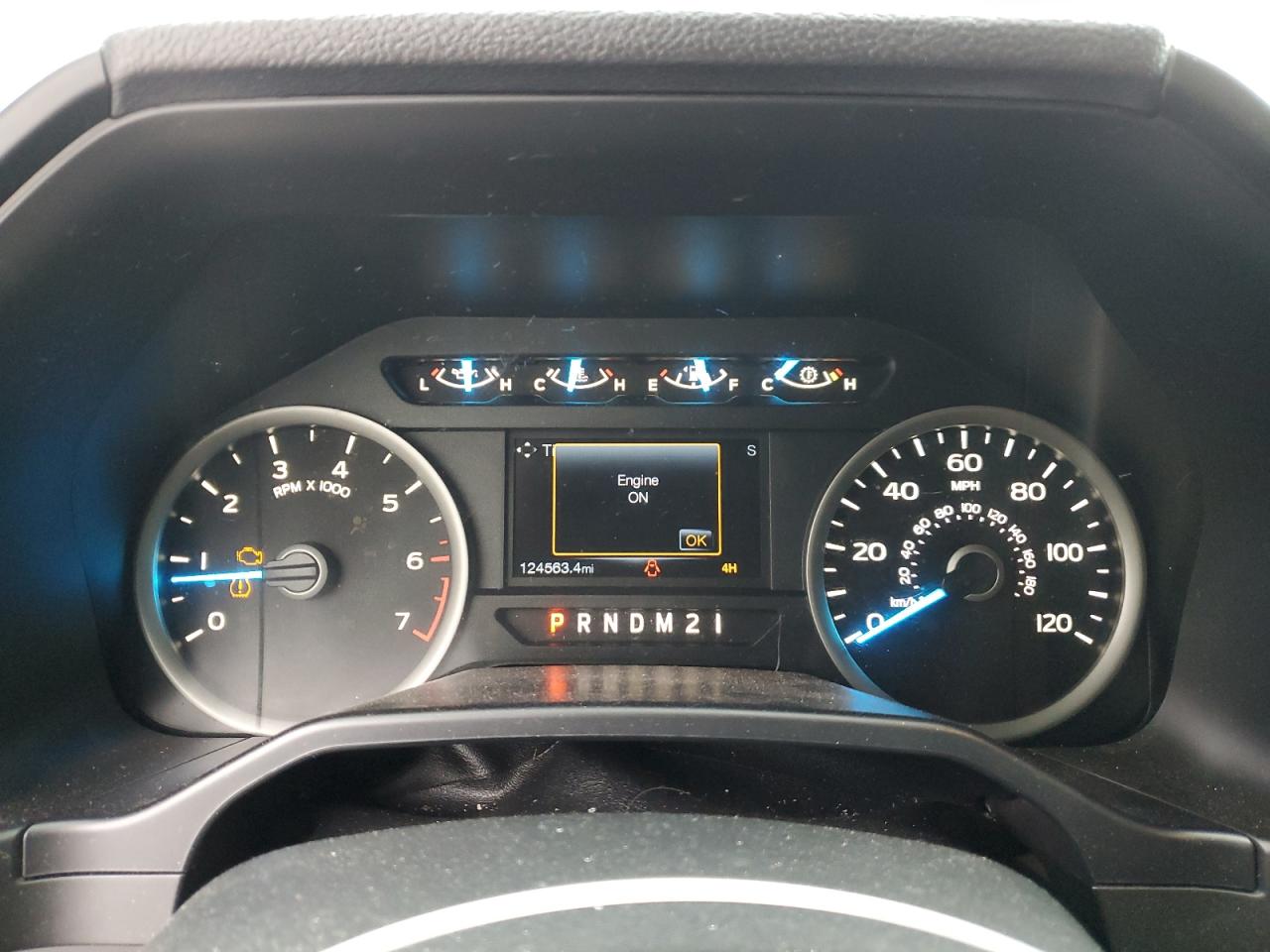 2015 Ford F-150 - Image 9