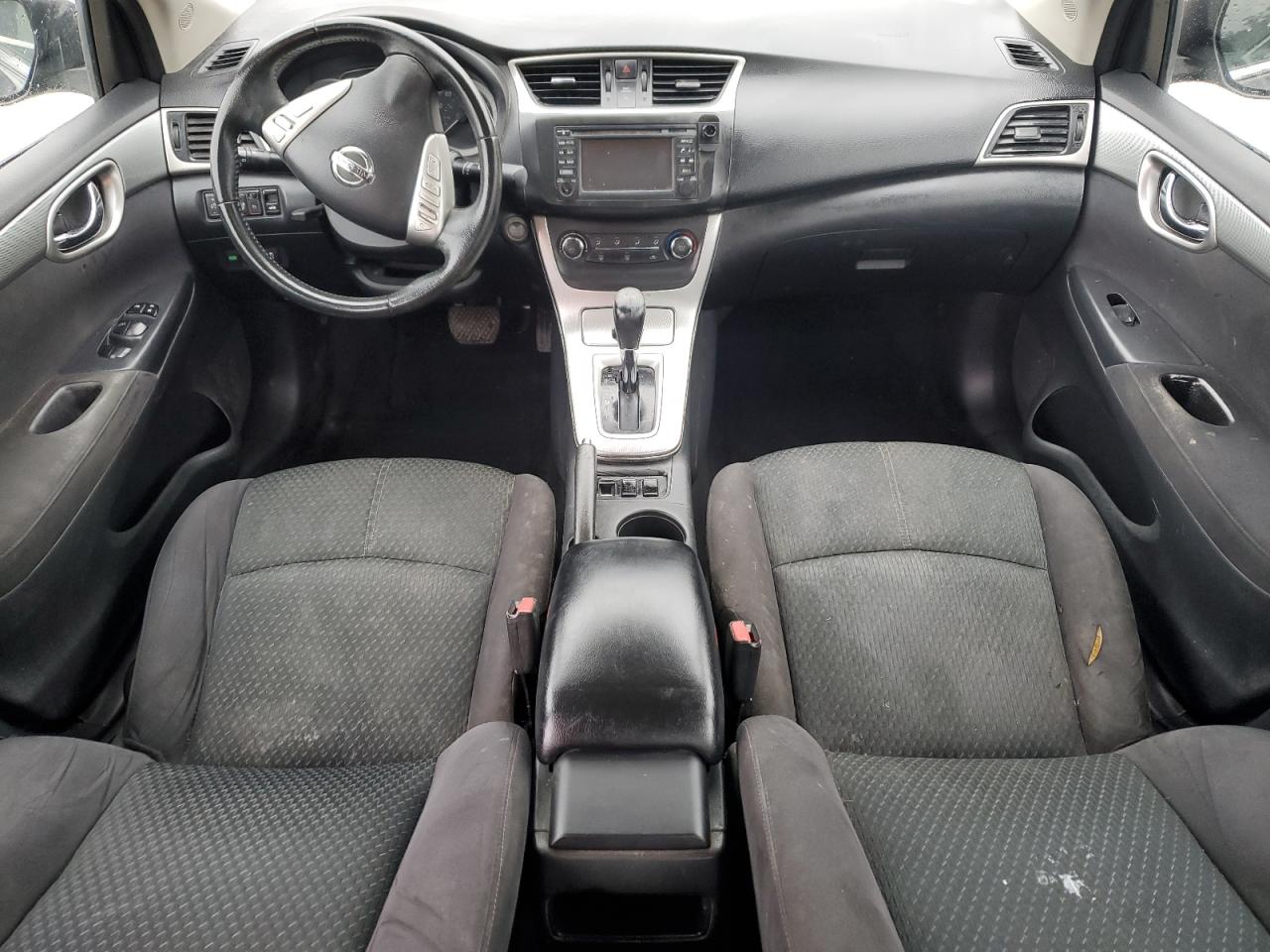 2015 Nissan Sentra - Image 8