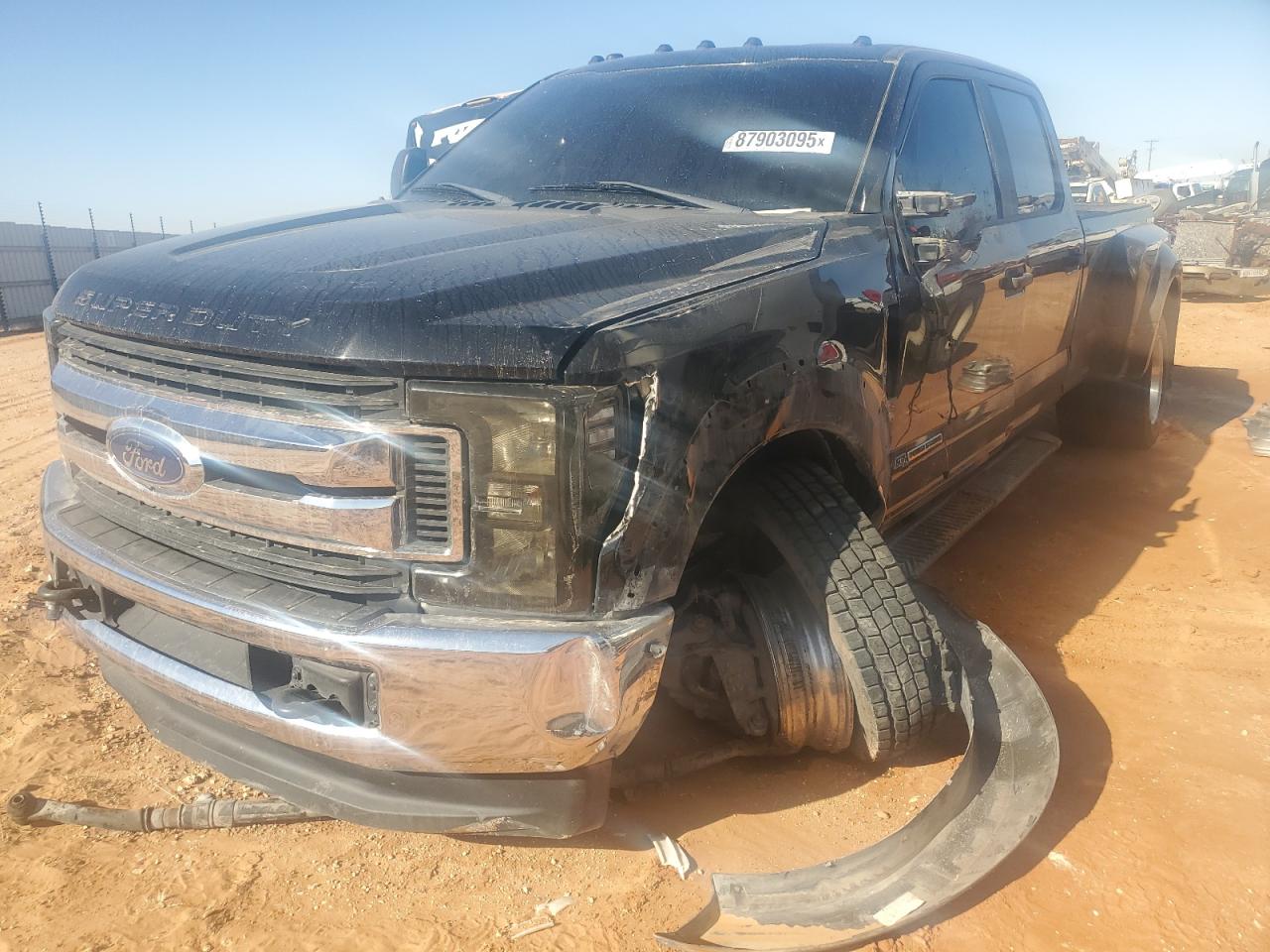 2019 Ford F450 - Image 9