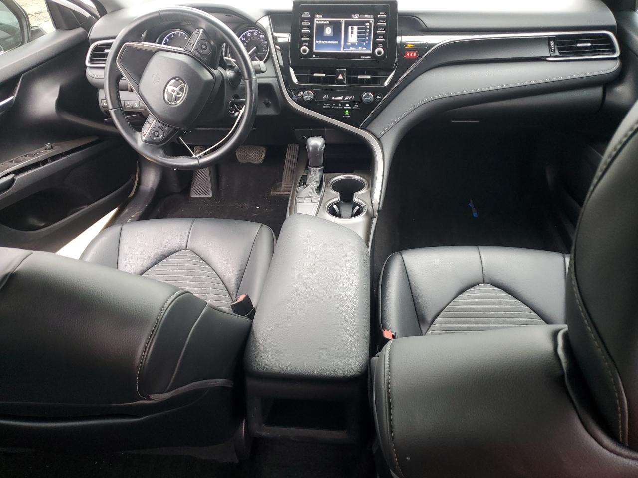2022 Toyota Camry - Image 8