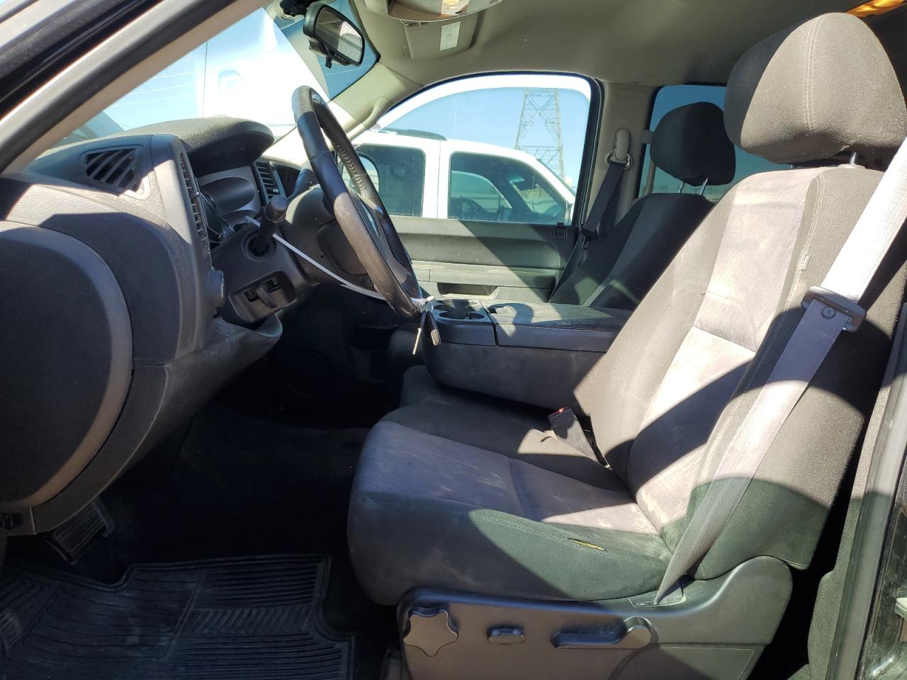 2012 Chevrolet Silverado - Image 7