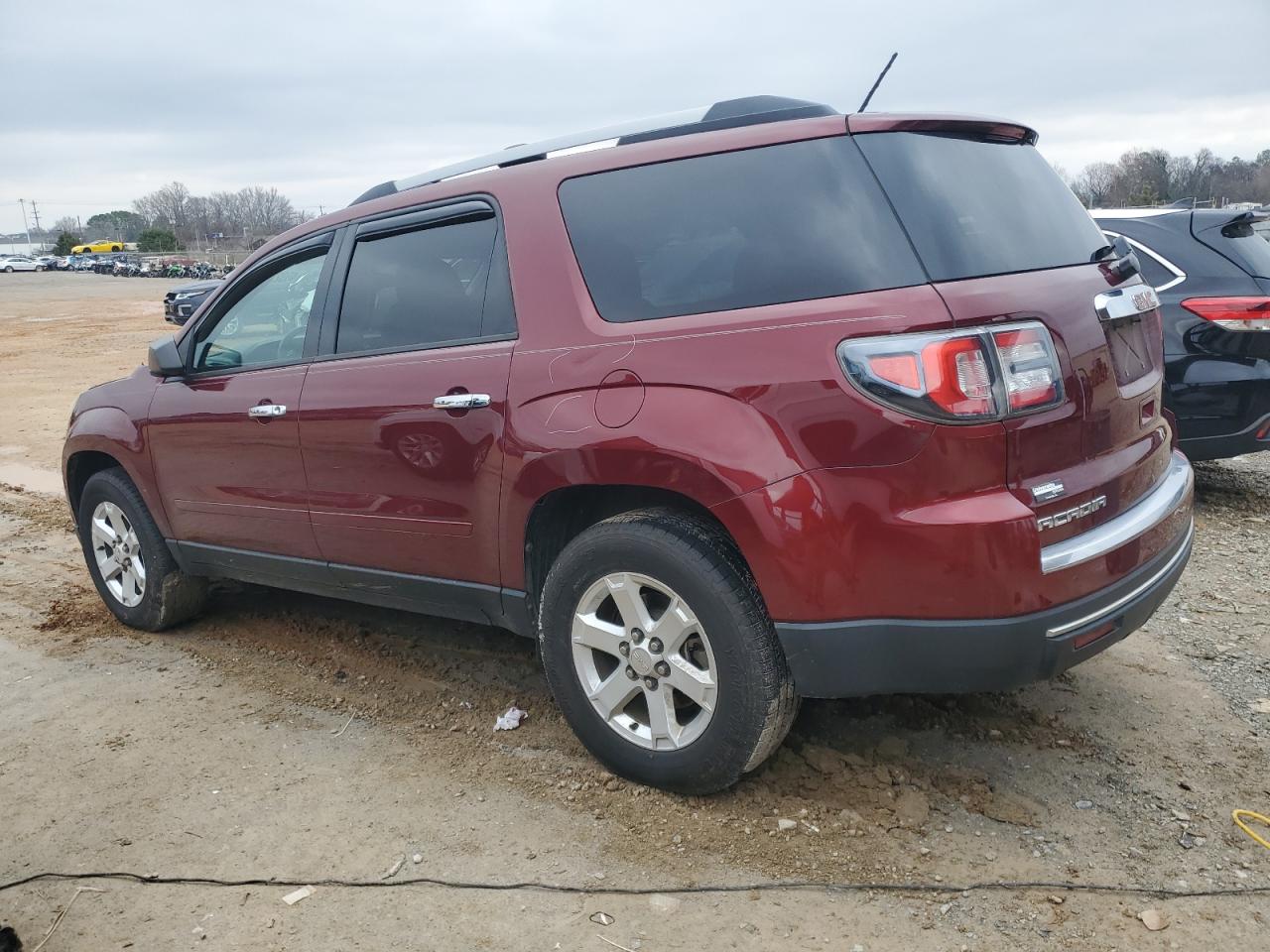 2015 GMC Acadia - Image 2